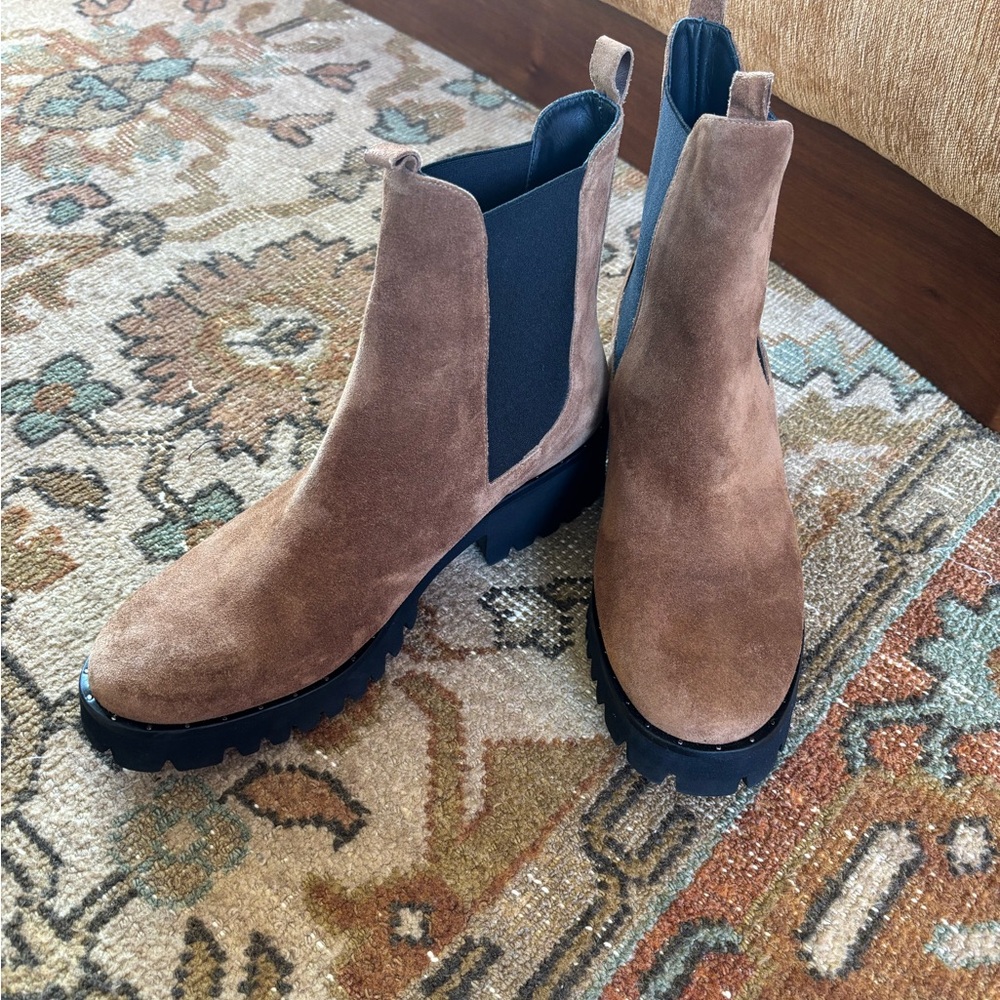 New Freda Salvador Brooke Rain Resistant Boot In Brown Suede Size 11